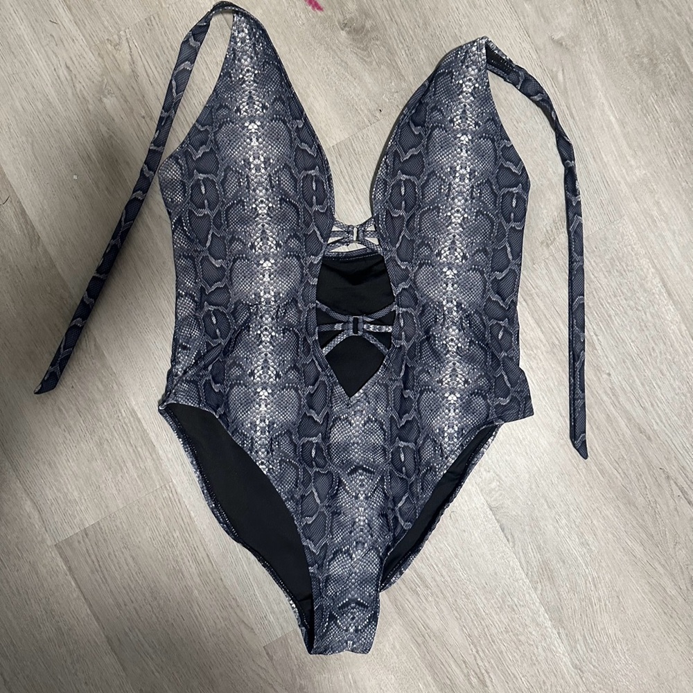 Fashion Nova Snake Bathing Suit